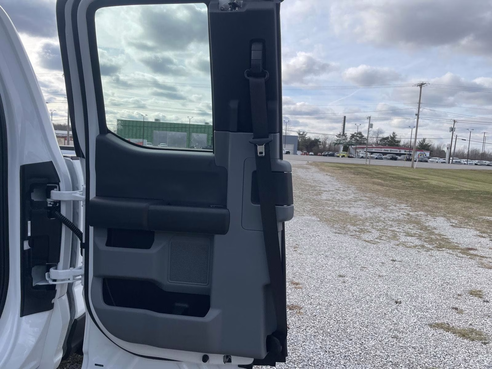 2026 Oxford White Ford Super Duty F-250 SRW XL 4X4 Truck