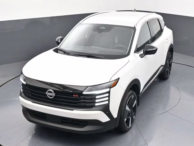 2026 Aspen White Tricoat Nissan Kicks SR FWD SUV