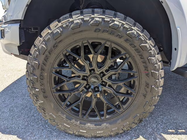 2025 White Metallic Ford F-150 Raptor 4X4 Truck