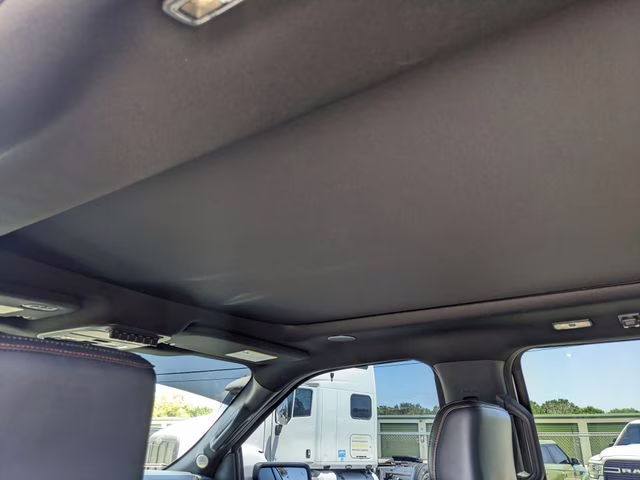 2025 White Metallic Ford F-150 Raptor 4X4 Truck
