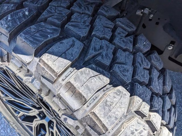 2025 White Metallic Ford F-150 Raptor 4X4 Truck
