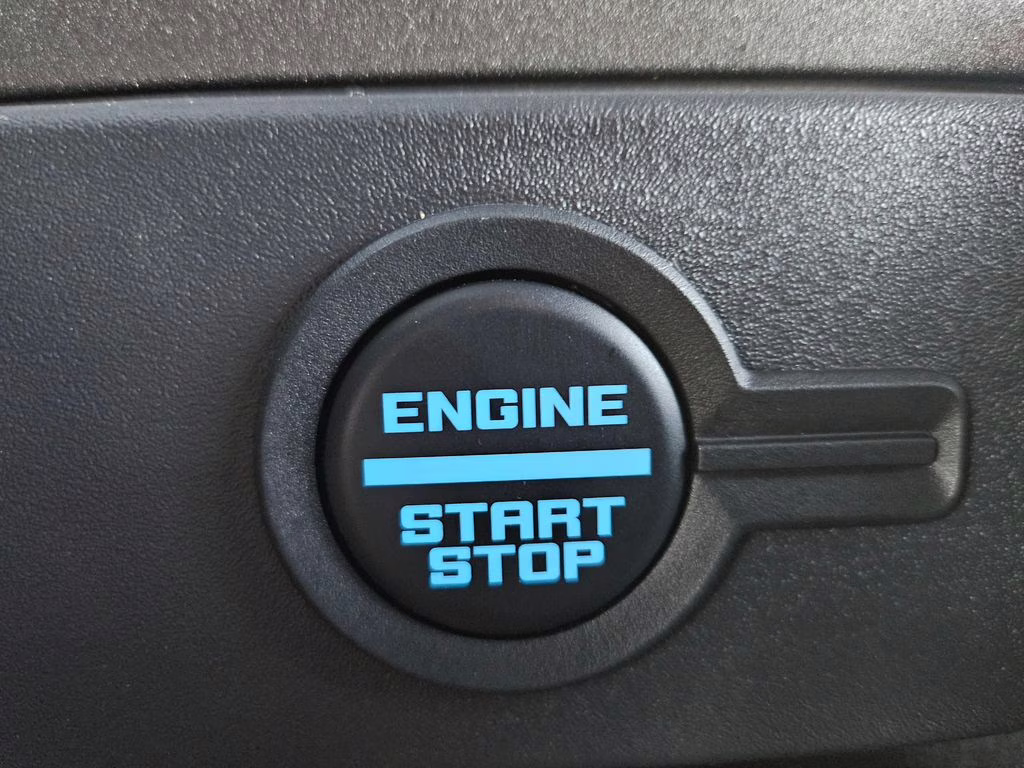 2025 Oxford White Ford Bronco Big Bend 4X4 SUV