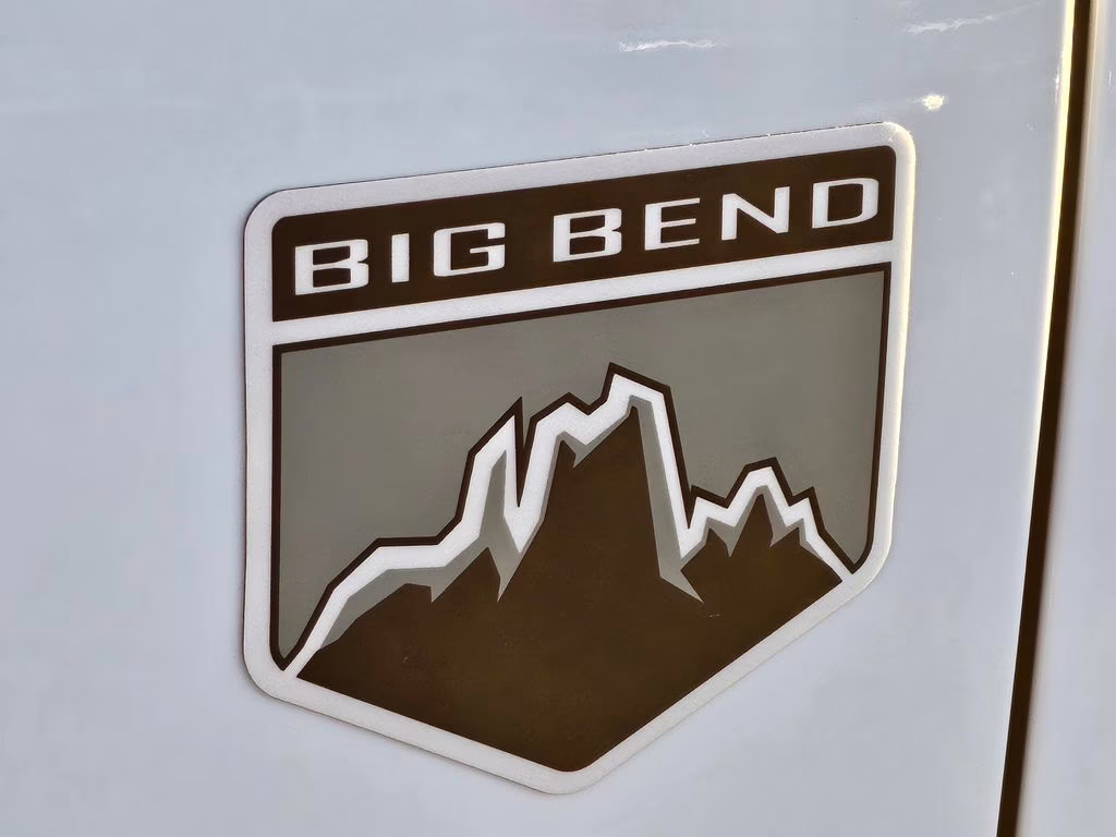 2025 Oxford White Ford Bronco Big Bend 4X4 SUV