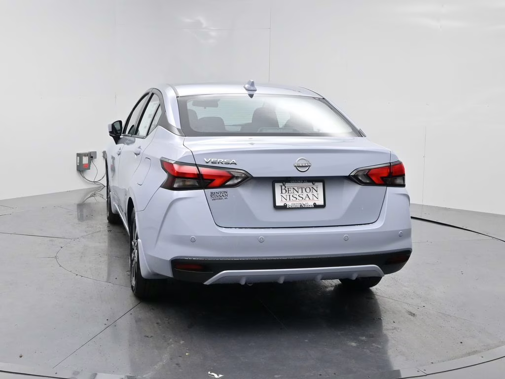 2025 Gray Sky Pearl Nissan Versa 1.6 SV FWD Sedan