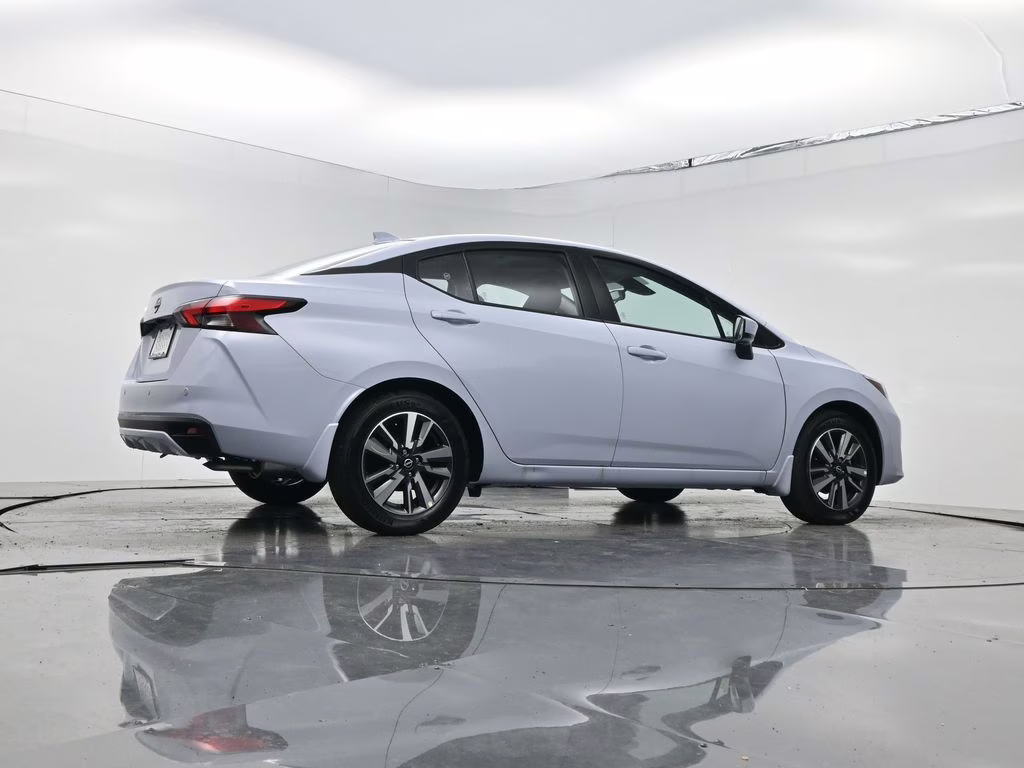 2025 Gray Sky Pearl Nissan Versa 1.6 SV FWD Sedan