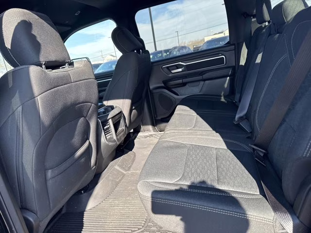 2025 Diamond Black Crystal Pearlcoat Ram 1500 Big Horn 4X4 Truck