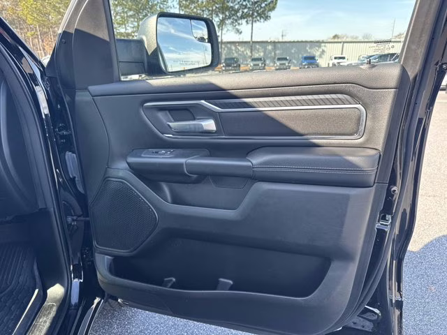 2025 Diamond Black Crystal Pearlcoat Ram 1500 Big Horn 4X4 Truck