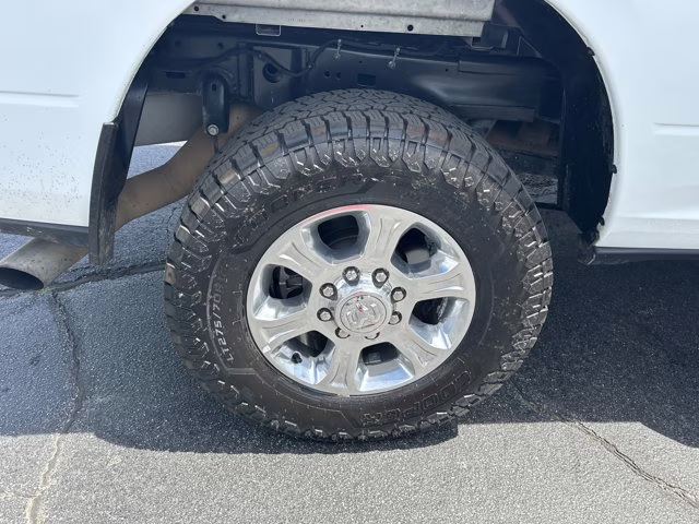 2024 Bright White Clearcoat Ram 2500 Big Horn 4X4 Truck