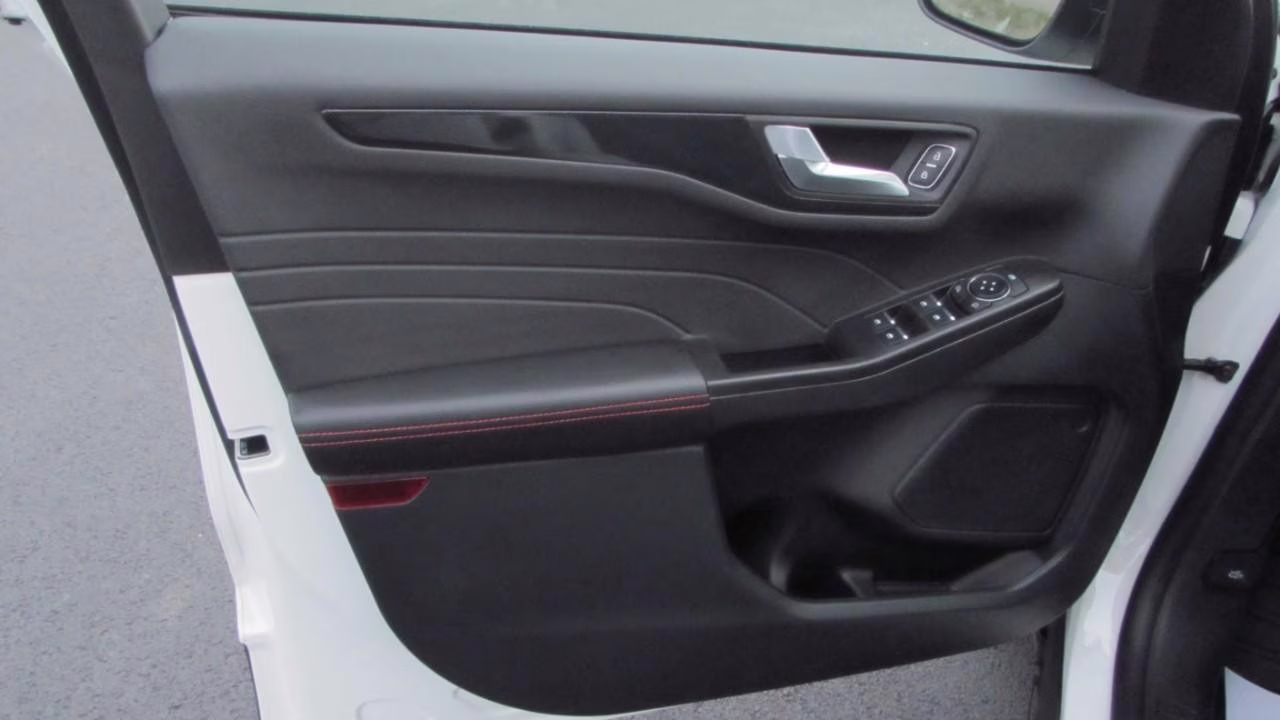 2026 Star White Metallic Tri-Coat Ford Escape ST-Line AWD SUV