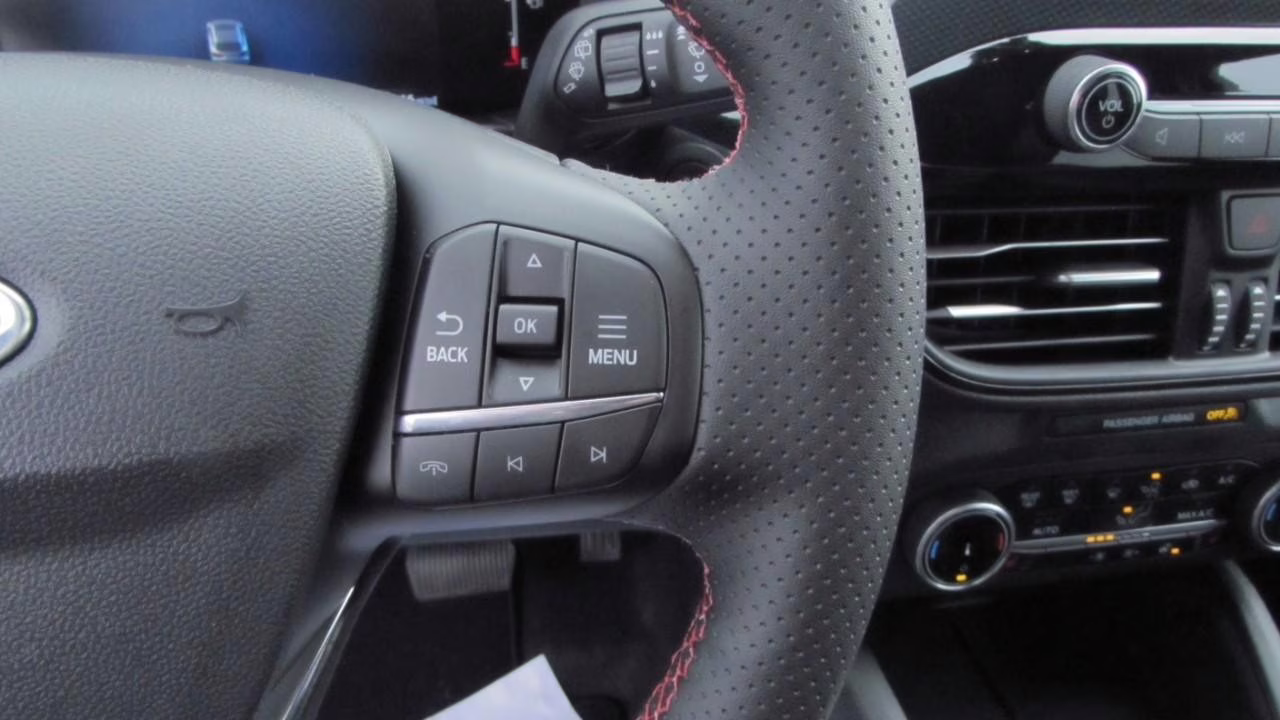 2026 Star White Metallic Tri-Coat Ford Escape ST-Line AWD SUV