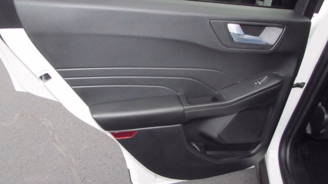 2026 Star White Metallic Tri-Coat Ford Escape ST-Line AWD SUV