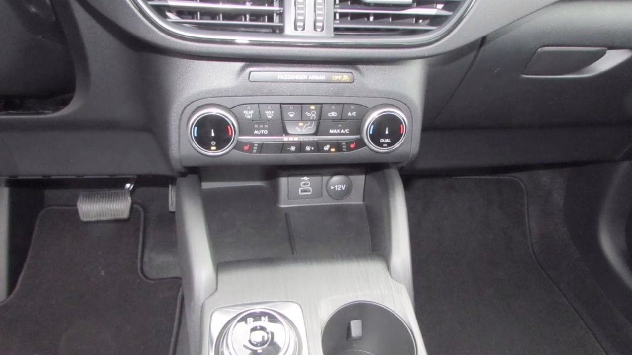 2026 Star White Metallic Tri-Coat Ford Escape ST-Line AWD SUV