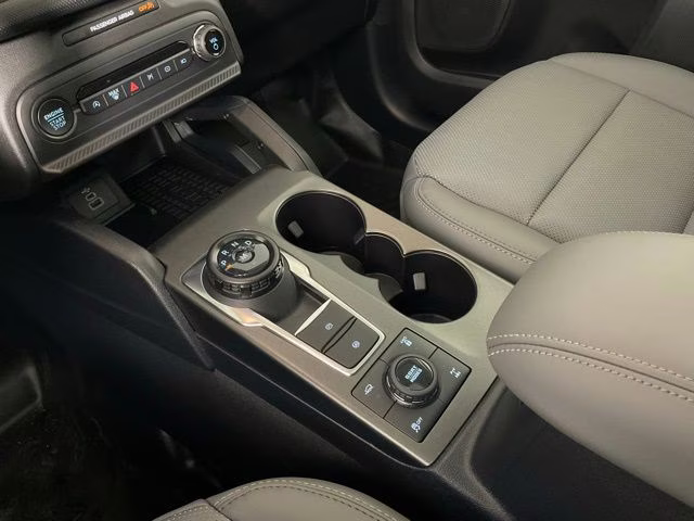 2025 Oxford White Ford Bronco Sport Badlands 4X4 SUV