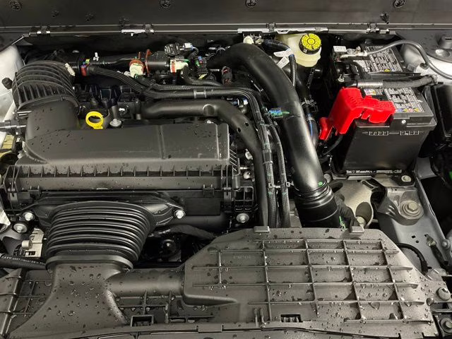 2025 Oxford White Ford Bronco Sport Badlands 4X4 SUV