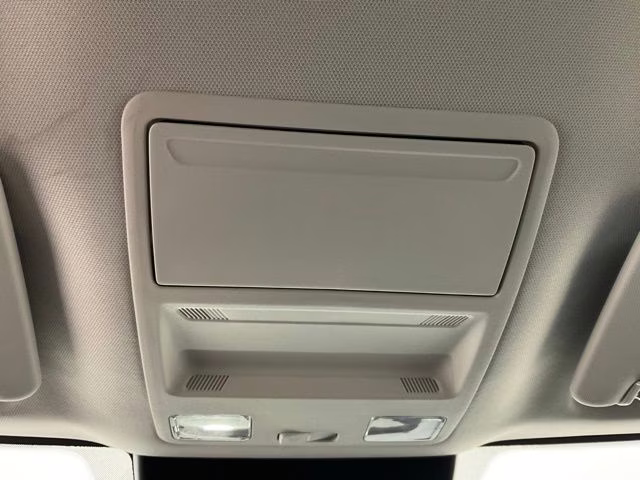 2026 White Metallic Ford Maverick XL AWD Truck