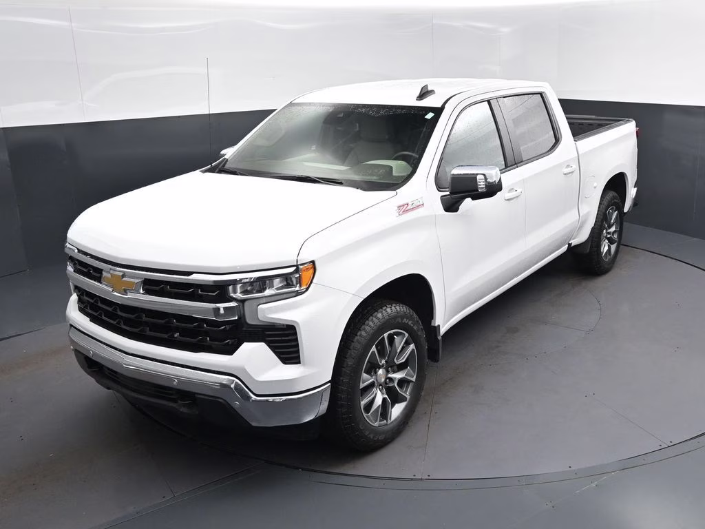 2026 Summit White Chevrolet Silverado 1500 LT 4X4 Truck