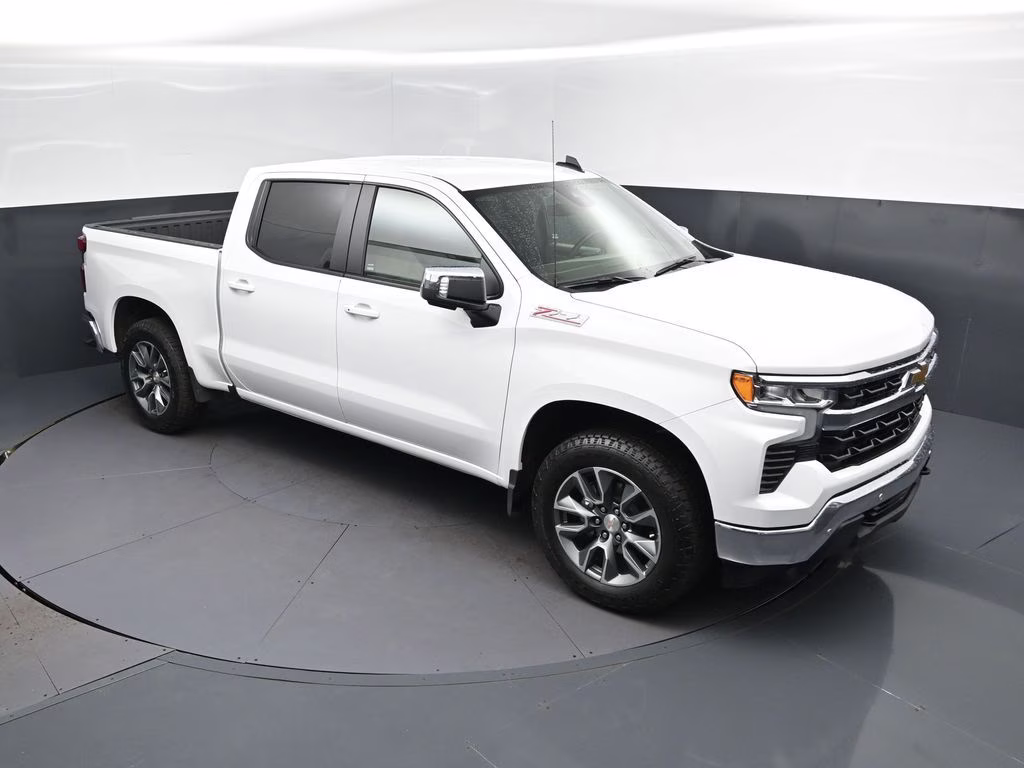 2026 Summit White Chevrolet Silverado 1500 LT 4X4 Truck