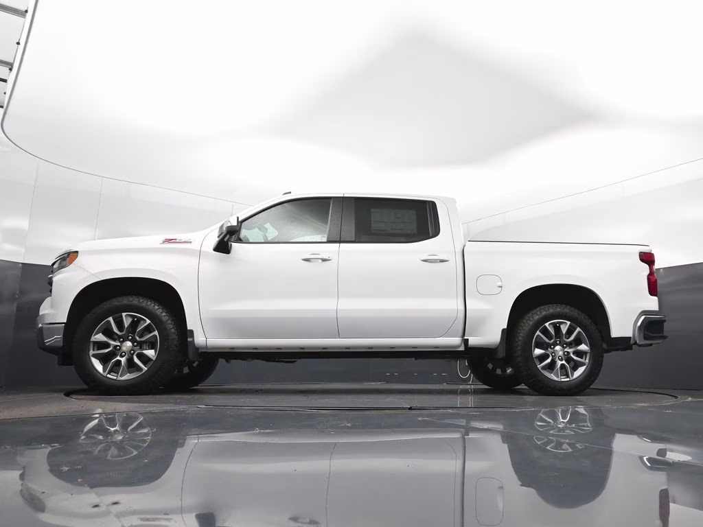 2026 Summit White Chevrolet Silverado 1500 LT 4X4 Truck