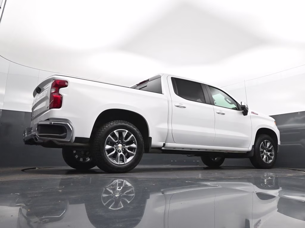 2026 Summit White Chevrolet Silverado 1500 LT 4X4 Truck