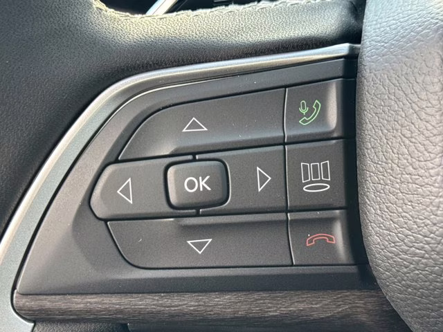 2025 Baltic Gray Metallic Clearcoat Jeep Grand Cherokee L Limited 4X4 SUV