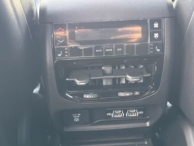 2025 Baltic Gray Metallic Clearcoat Jeep Grand Cherokee L Limited 4X4 SUV