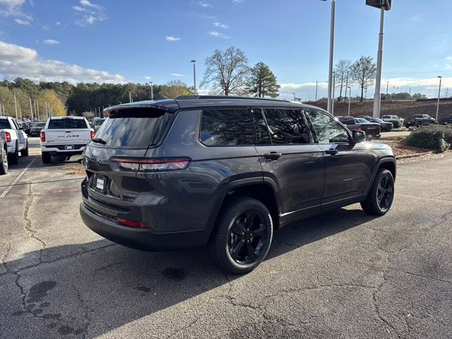 2025 Baltic Gray Metallic Clearcoat Jeep Grand Cherokee L Limited 4X4 SUV
