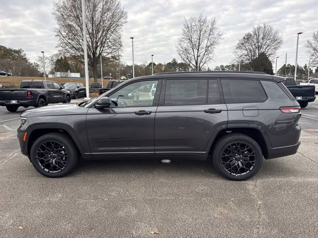 2025 Baltic Gray Metallic Clearcoat Jeep Grand Cherokee L Summit Reserve 4X4 SUV