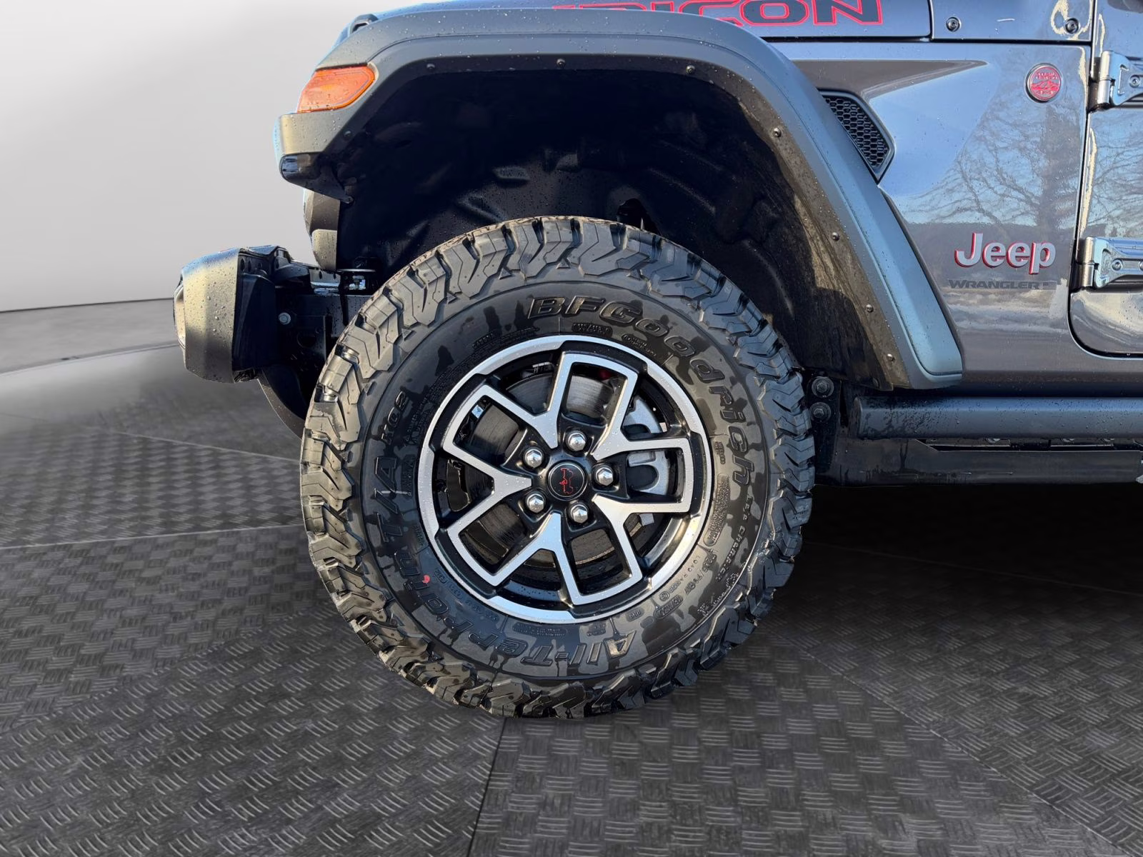 2026 Granite Crystal Metallic Clearcoat Jeep Wrangler Rubicon 4X4 SUV