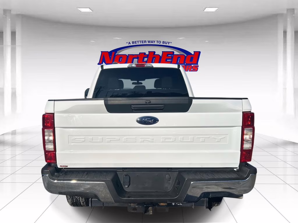 2022 Oxford White Ford Super Duty F-250 SRW XLT 4X4 Truck