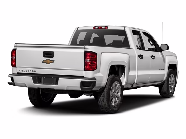 2017 Summit White Chevrolet Silverado 1500 Custom 4X4 Truck