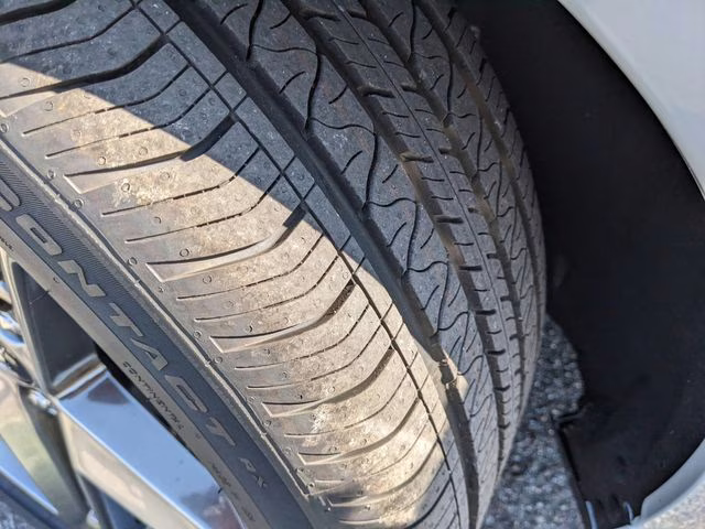 2026 Oxford White Ford Mustang EcoBoost Premium RWD Coupe