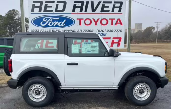 2025 Oxford White Ford Bronco Base 4X4 SUV