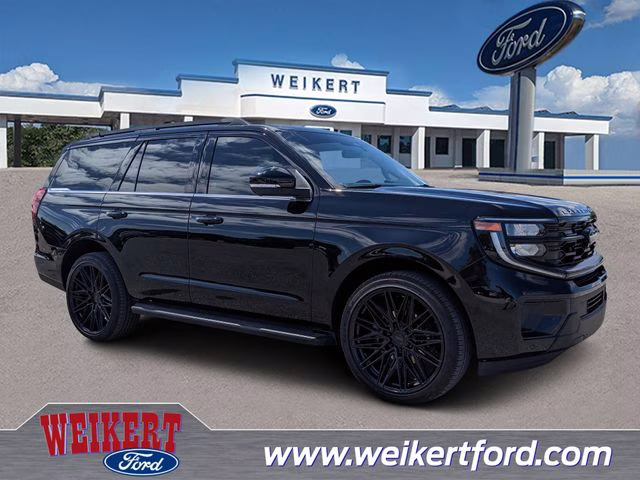 2025 Agate Black Metallic Ford Expedition Active RWD SUV