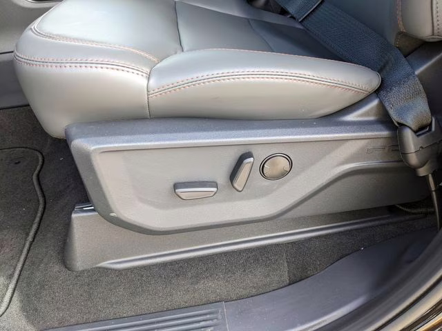 2025 Agate Black Metallic Ford Expedition Active RWD SUV