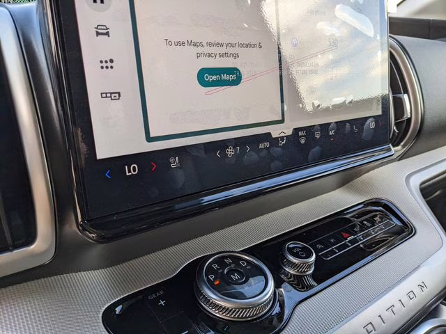 2025 Agate Black Metallic Ford Expedition Active RWD SUV