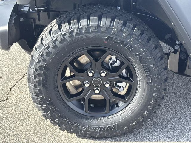 2026 Bright White Clearcoat Jeep Wrangler Willys 4X4 Convertible