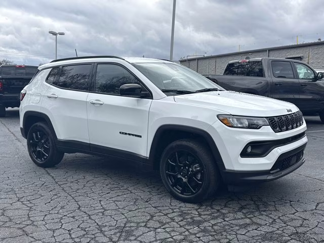 2026 Bright White Clearcoat Jeep Compass Latitude Altitude 4X4 SUV