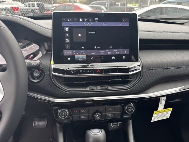 2026 Silver Zynith Metallic Clearcoat Jeep Compass Latitude Altitude 4X4 SUV