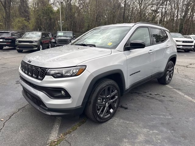 2026 Silver Zynith Metallic Clearcoat Jeep Compass Latitude Altitude 4X4 SUV