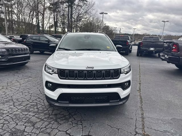 2026 Bright White Clearcoat Jeep Compass Latitude Altitude 4X4 SUV