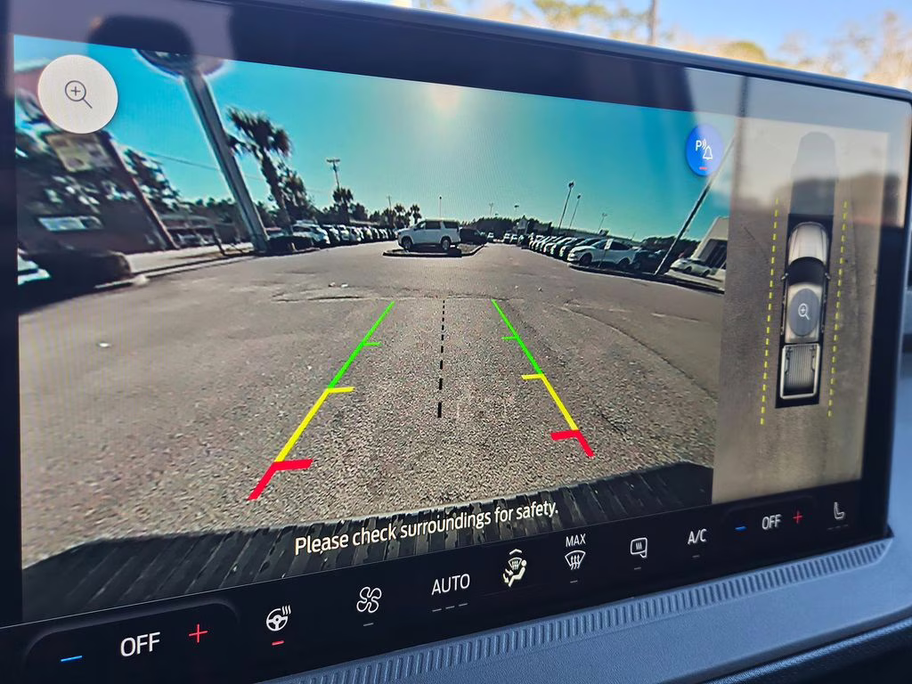 2026 Space White Metallic Ford Maverick Tremor AWD Truck