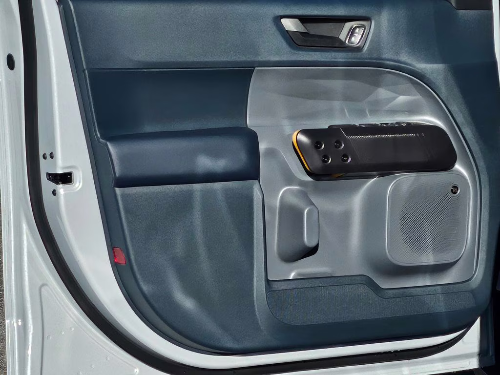 2026 Space White Metallic Ford Maverick Tremor AWD Truck