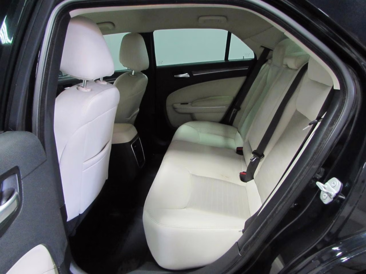 2020 Gloss Black Chrysler 300 Touring RWD Sedan