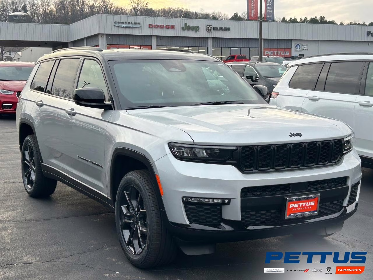 2025 Silver Zynith Jeep Grand Cherokee L Limited 4X4 SUV