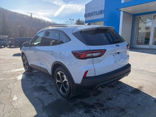 2026 Space Silver Metallic Ford Escape Hybrid ST-Line Select AWD SUV