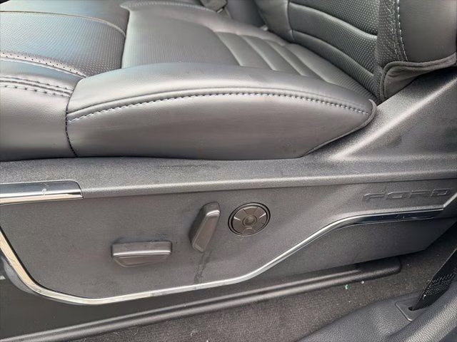 2026 Star White Metallic Tri-Coat Ford Super Duty F-250 SRW Platinum 4X4 Truck