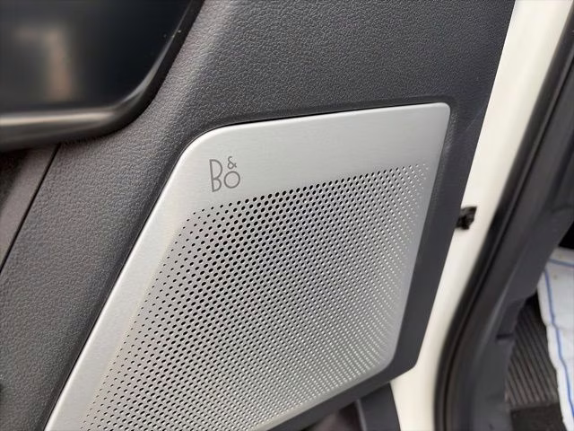 2026 Star White Metallic Tri-Coat Ford Super Duty F-250 SRW Platinum 4X4 Truck