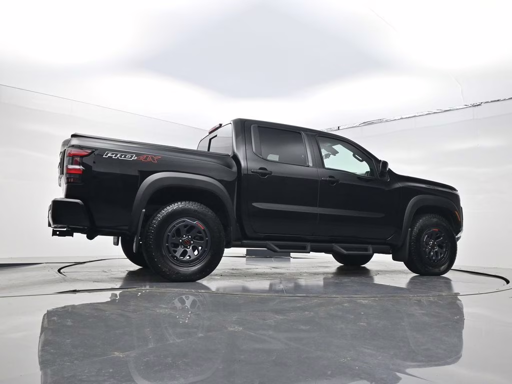 2026 Super Black Nissan Frontier PRO-4X 4X4 Truck