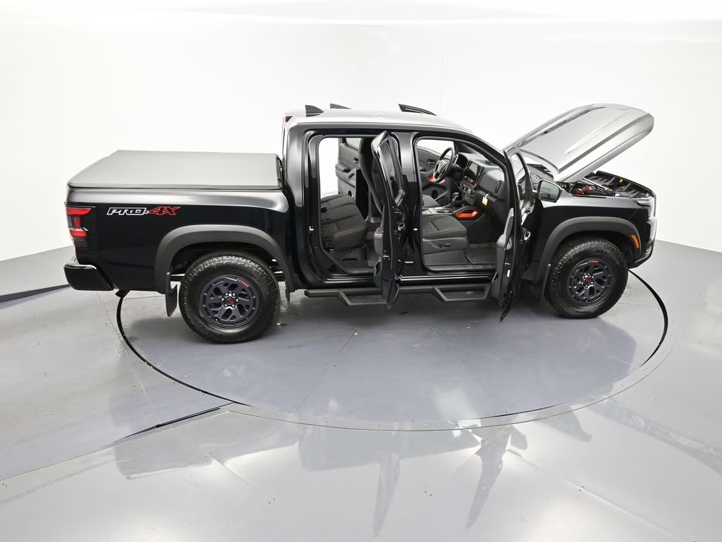 2026 Super Black Nissan Frontier PRO-4X 4X4 Truck