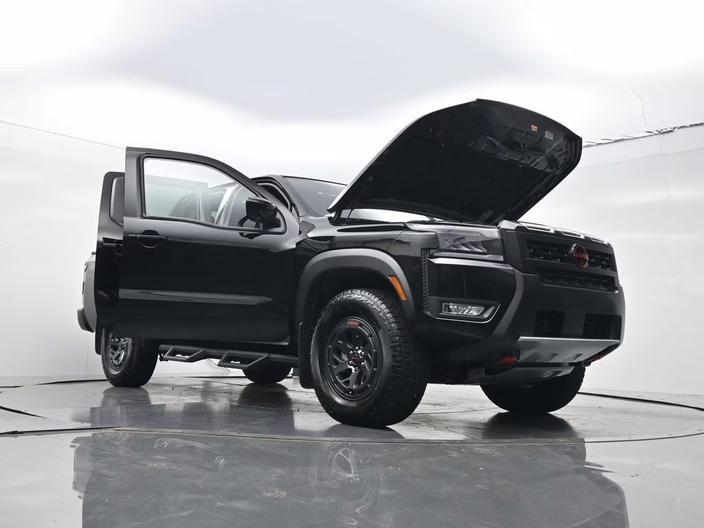2026 Super Black Nissan Frontier PRO-4X 4X4 Truck